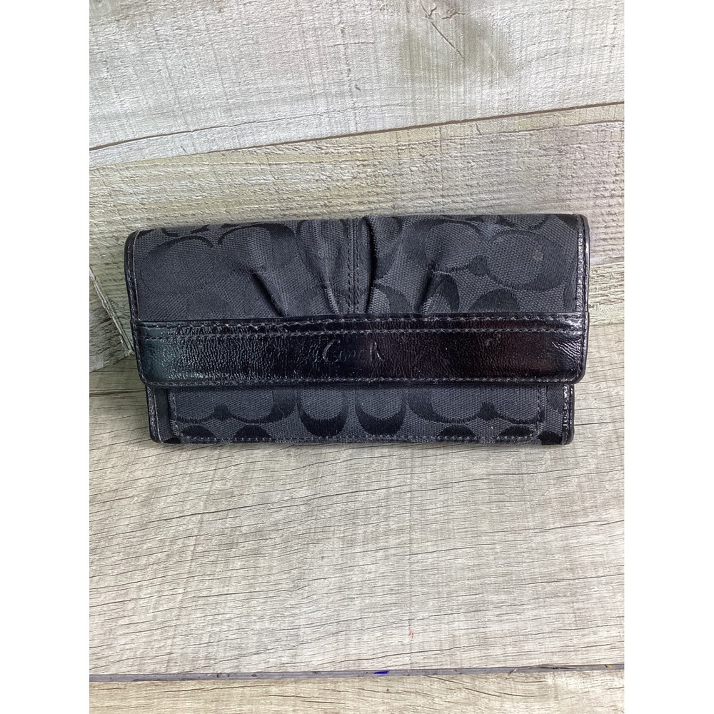 Coach Signature Jacquard Continental Wallet Black Pleated Patent Leather Trim